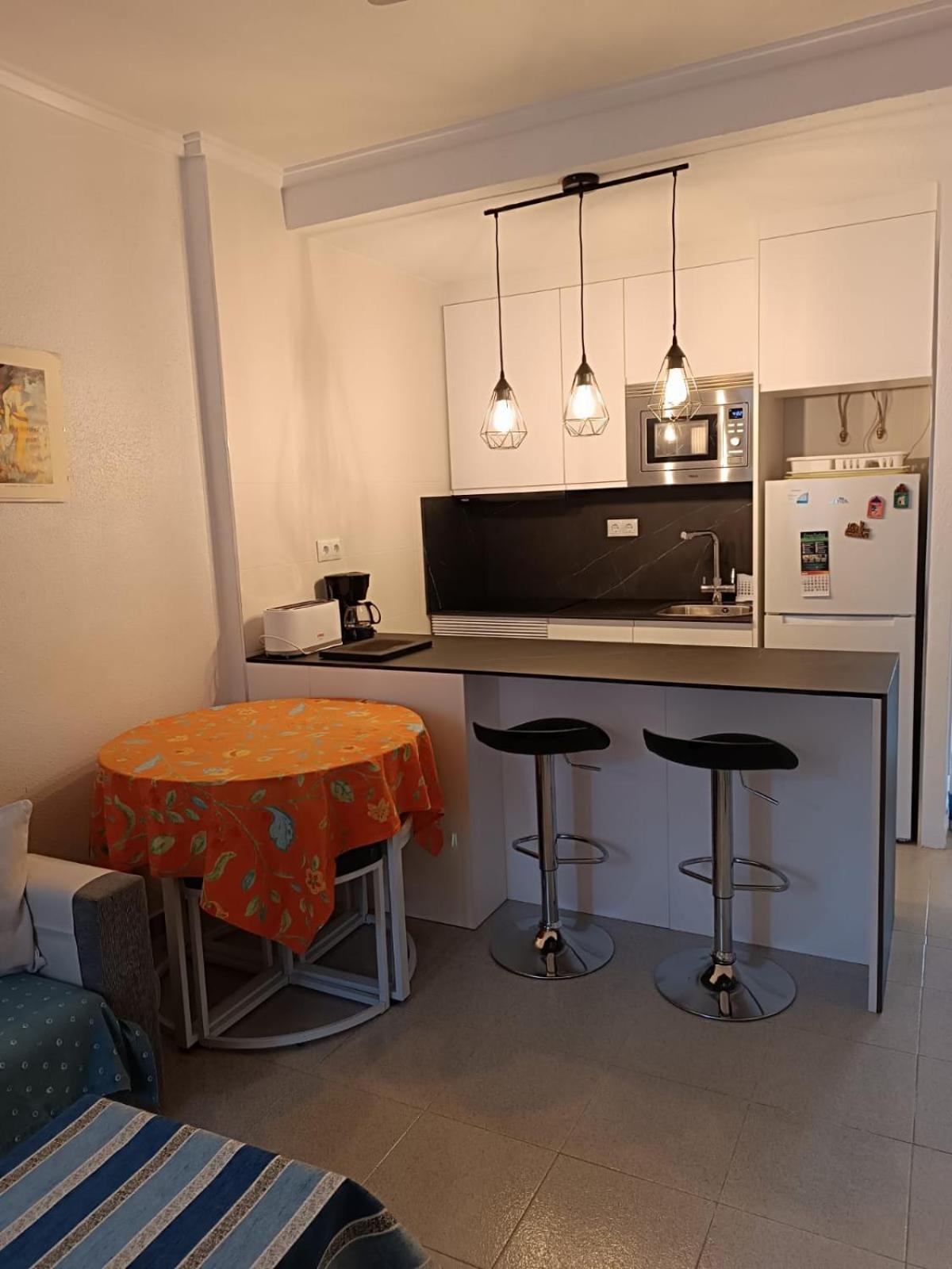 Residencia Alhambra Los Cisnes Torrevieja Kültér fotó